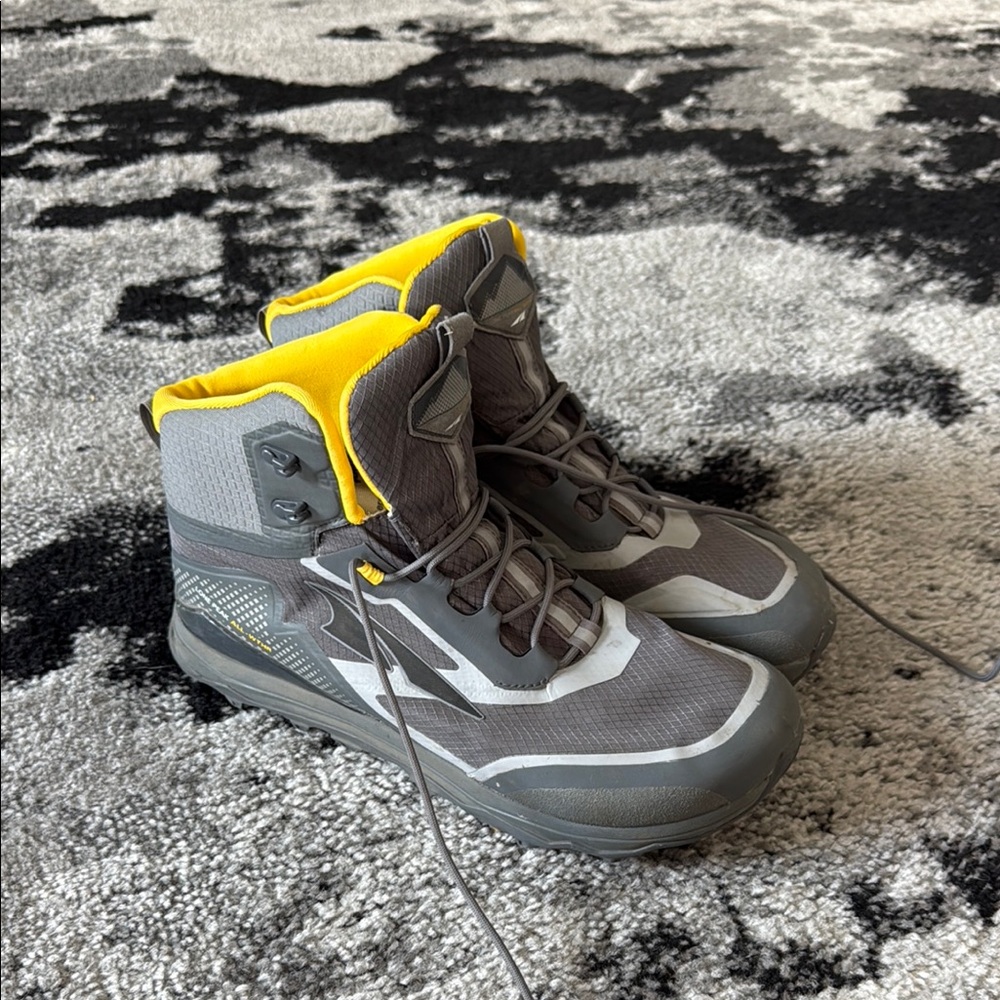 Altra Lone Peak All Weather